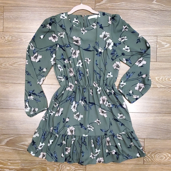Floral Pattern Ruffle Hem Dress - Picture 2 of 5